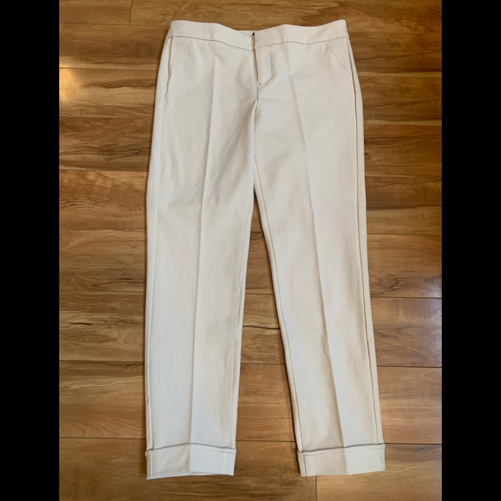 Saks fifth Avenue pants (New without tags)